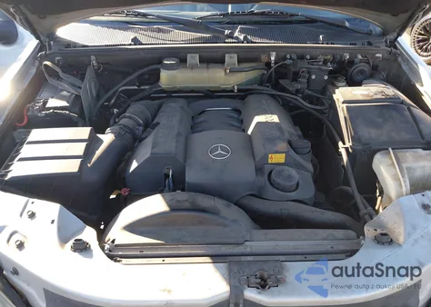 2000 Mercedes-Benz Ml 320 z USA, uszkodzony, nr VIN 4JGAB54E9YA160557